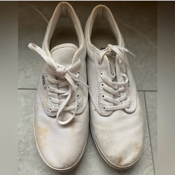 Vans White Women's Sneakers - Picture 2 of 3